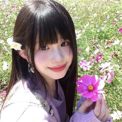 网红圈旧照被扒，双方工作室齐声否认，一个月引热议